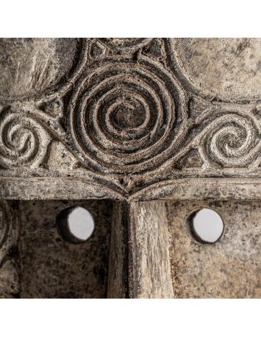 FIGURA ÉTNICA FIGURA ÉTNICA