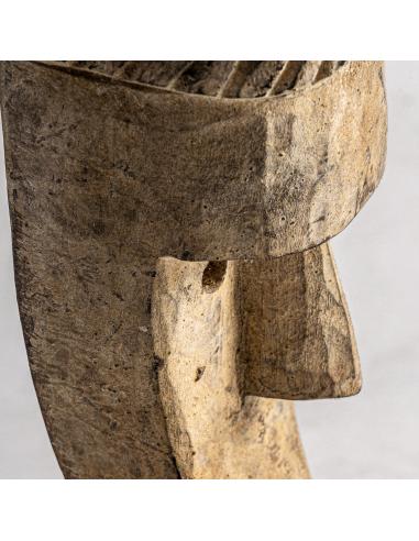 FIGURA ÉTNICA FIGURA ÉTNICA